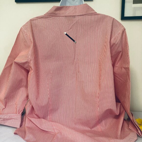 Isaac's Designs Red Stripe with Black Cat button up top- Size 1X - Picture 6 of 10